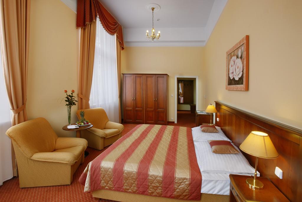 Ensana Centralni Lazne - Maria Spa Mariánské Lázně Værelse billede
